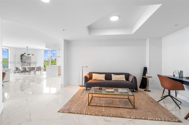 17111 Biscayne Boulevard 402, North Miami Beach, FL 33160