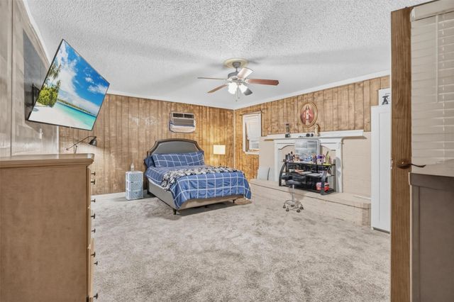 341 Blueberry Lane, Grand Prairie, TX 75052