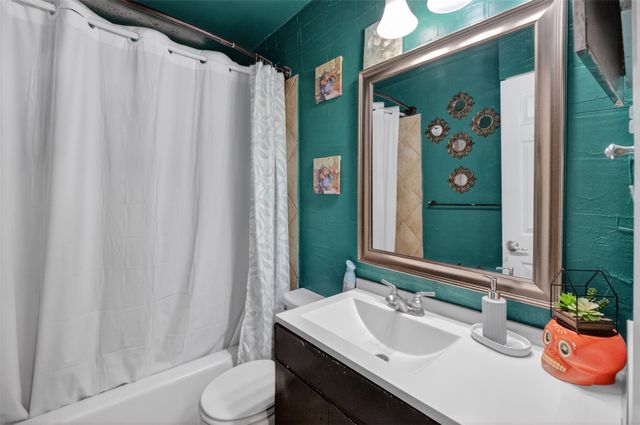 341 Blueberry Lane, Grand Prairie, TX 75052