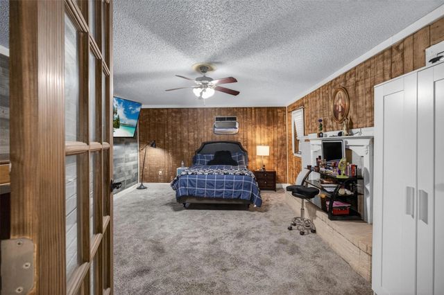 341 Blueberry Lane, Grand Prairie, TX 75052