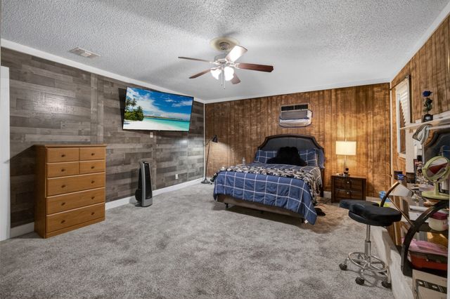 341 Blueberry Lane, Grand Prairie, TX 75052