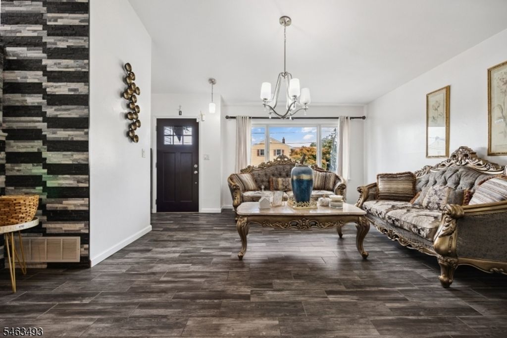 147 James St, Woodbridge Twp., NJ 08861 — photo 4