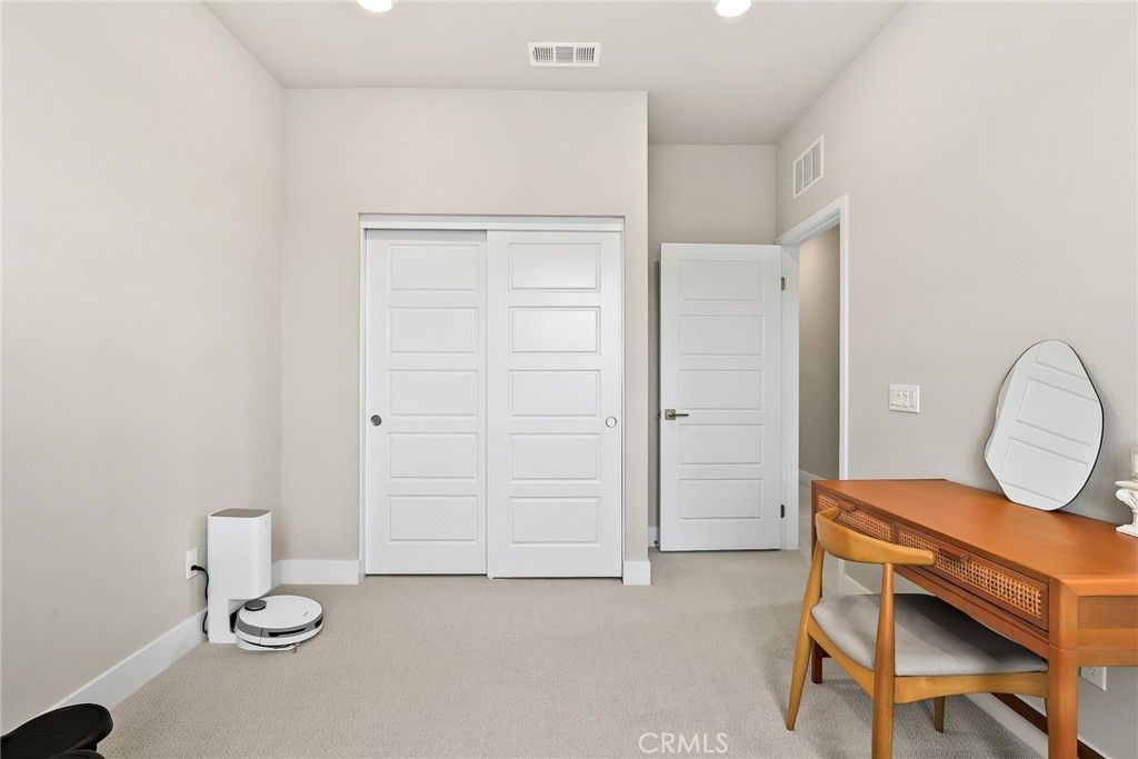 Image 19 of property listing at 1421 W Sunrise Lane, San Pedro, CA 90732