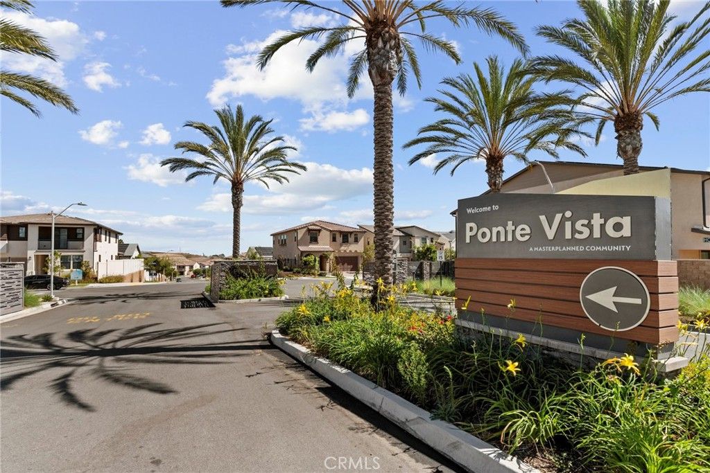 Image 34 of property listing at 1421 W Sunrise Lane, San Pedro, CA 90732