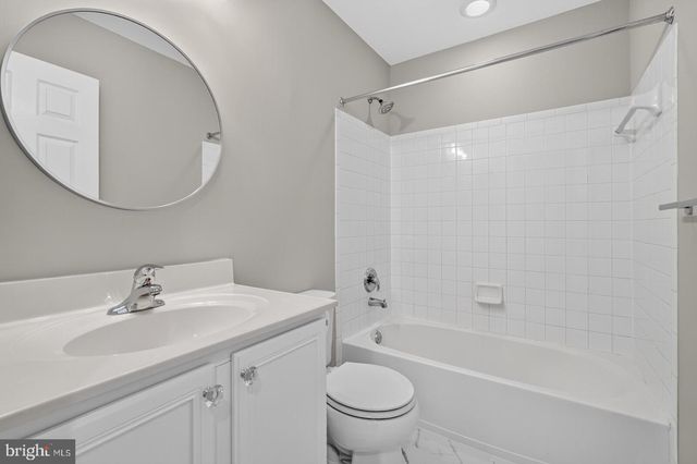 4853 WALTONSHIRE CIR, Olney, MD 20832