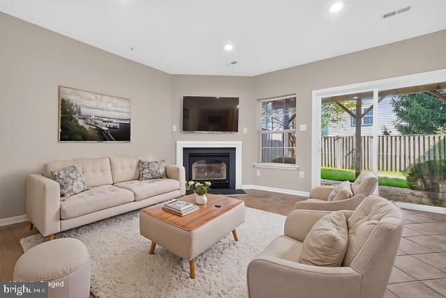 4853 WALTONSHIRE CIR, Olney, MD 20832