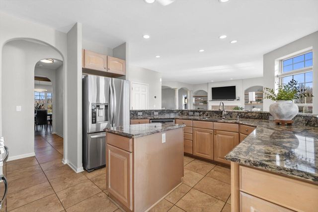 6227 Alex Turn, Caledonia, WI 53108