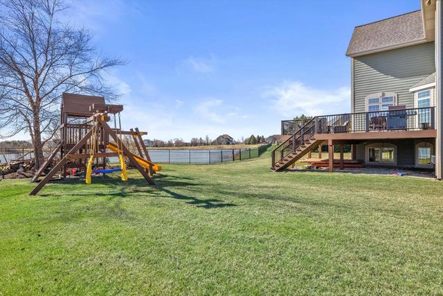 6227 Alex Turn, Caledonia, WI 53108
