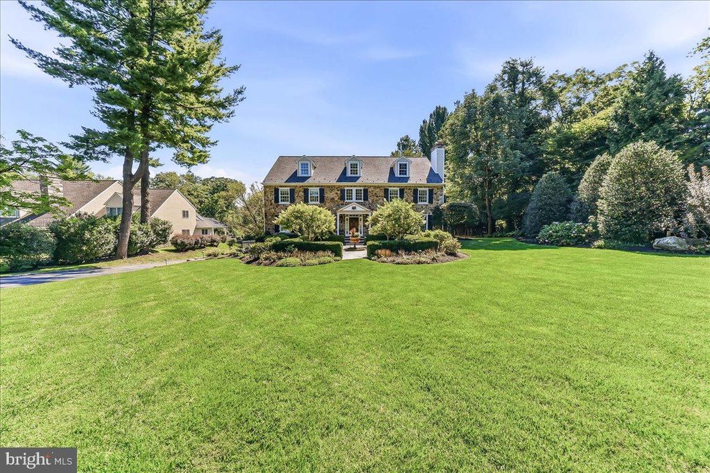 825 HAGYS FORD, Penn Valley, PA 19072 — photo 5