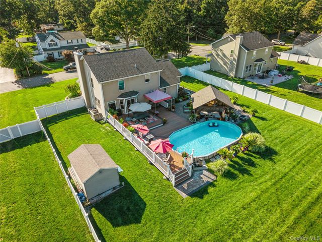 406 Carnation Drive, Shirley, NY 11967