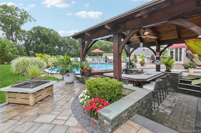 406 Carnation Drive, Shirley, NY 11967