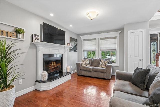 406 Carnation Drive, Shirley, NY 11967
