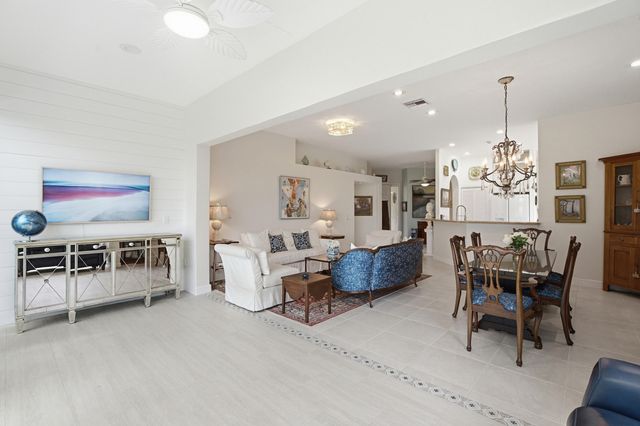 740 Pinehurst Way, Palm Beach Gardens, FL 33418