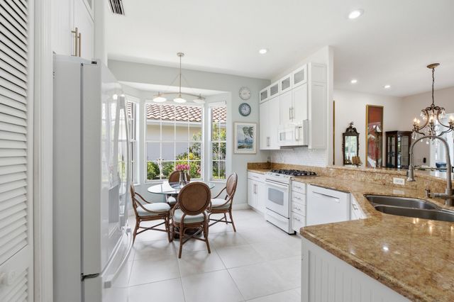 740 Pinehurst Way, Palm Beach Gardens, FL 33418