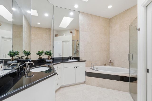 740 Pinehurst Way, Palm Beach Gardens, FL 33418