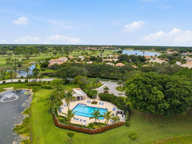 740 Pinehurst Way, Palm Beach Gardens, FL 33418