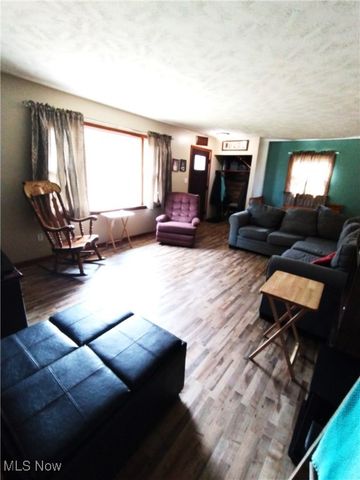 61900 Fairview Road, Barnesville, OH 43713