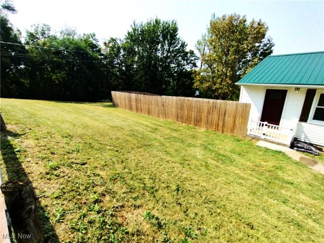 61900 Fairview Road, Barnesville, OH 43713