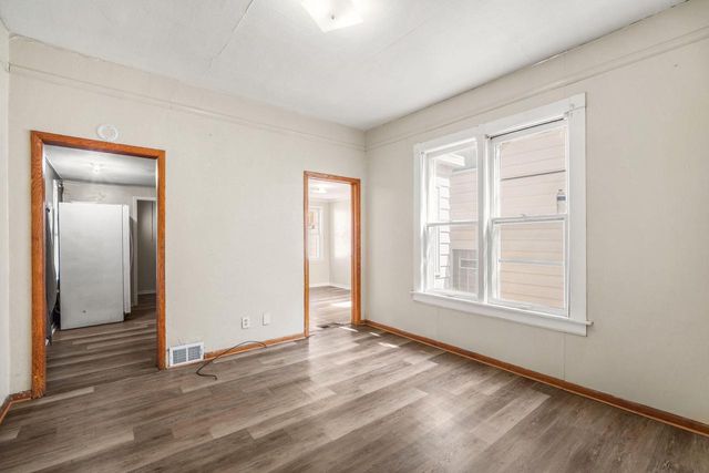 1978 S 76th STREET, West Allis, WI 53219