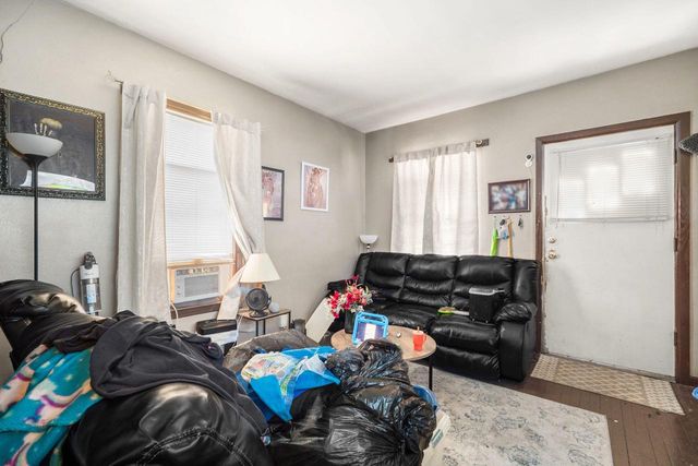 1978 S 76th STREET, West Allis, WI 53219