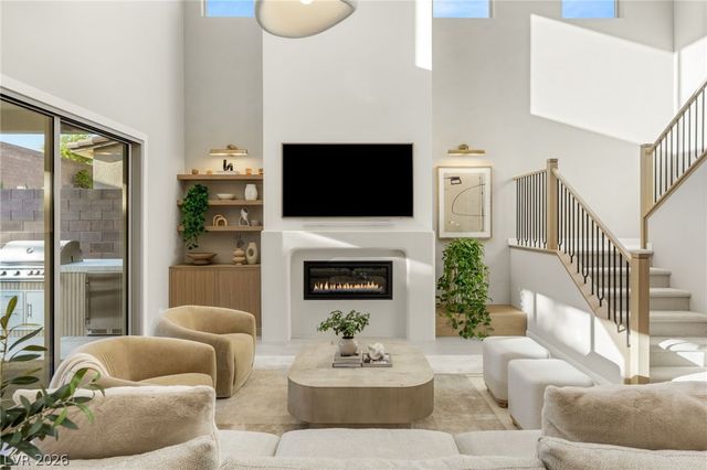 323 Malpaso Street, Las Vegas, NV 89138