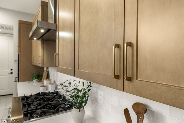 323 Malpaso Street, Las Vegas, NV 89138