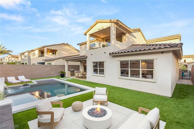 323 Malpaso Street, Las Vegas, NV 89138