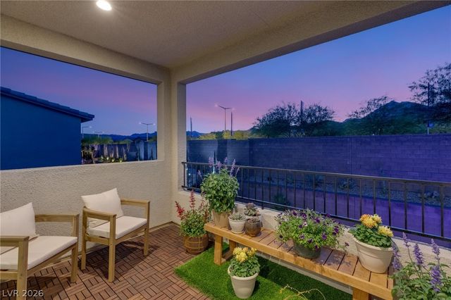 323 Malpaso Street, Las Vegas, NV 89138