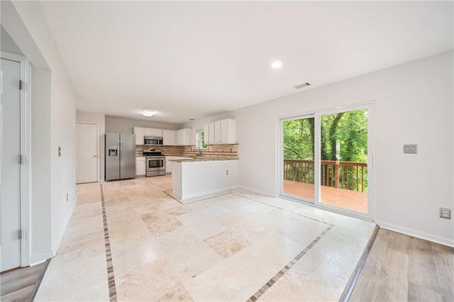1339 Dalesford Drive, Alpharetta, GA 30004