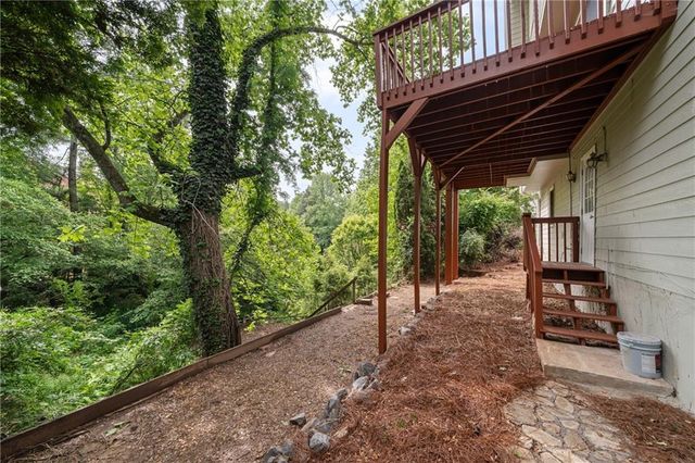1339 Dalesford Drive, Alpharetta, GA 30004
