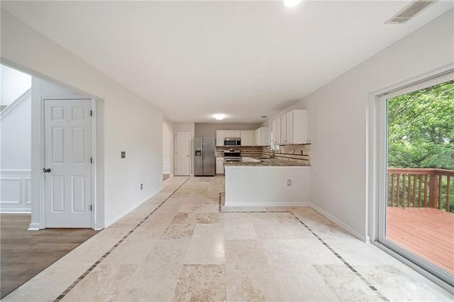 1339 Dalesford Drive, Alpharetta, GA 30004