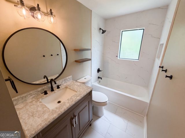 1772 Huntingford Drive, Marietta, GA 30068