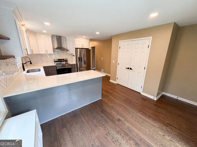 1772 Huntingford Drive, Marietta, GA 30068