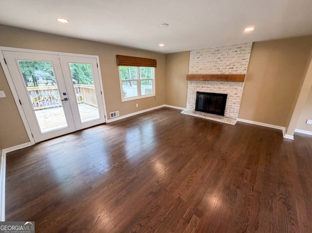 1772 Huntingford Drive, Marietta, GA 30068
