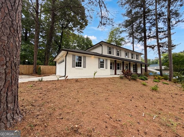 1772 Huntingford Drive, Marietta, GA 30068