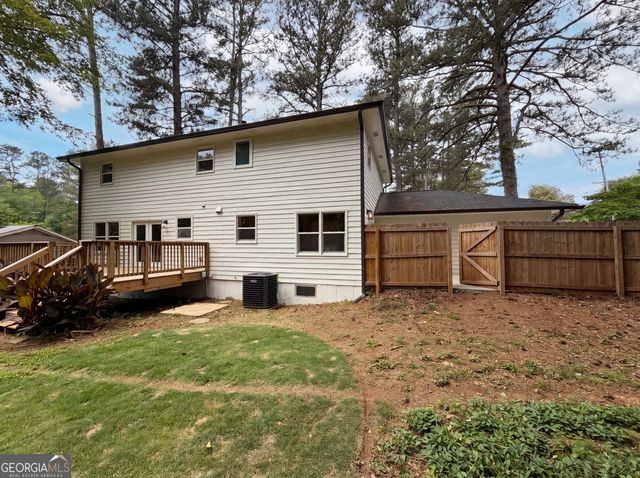1772 Huntingford Drive, Marietta, GA 30068