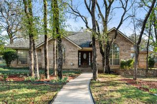 825 Newport Road, Fort Worth, TX 76120