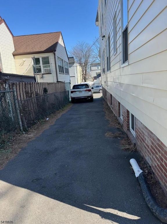 291 Vermont Ave, Irvington Twp., NJ 07111 — photo 3