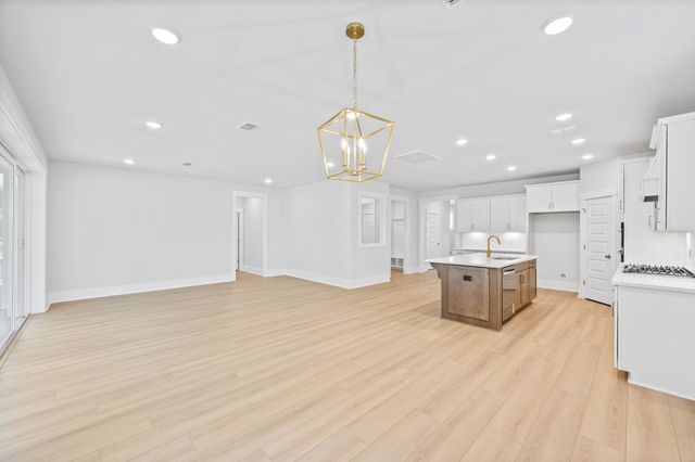 709 Twinflower Lane, Summerville, SC 29486