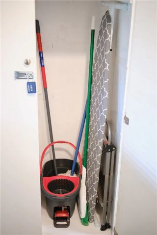 1516 W Stoneridge Court, Ontario, CA 91762