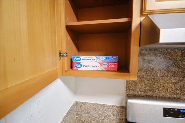 1516 W Stoneridge Court, Ontario, CA 91762