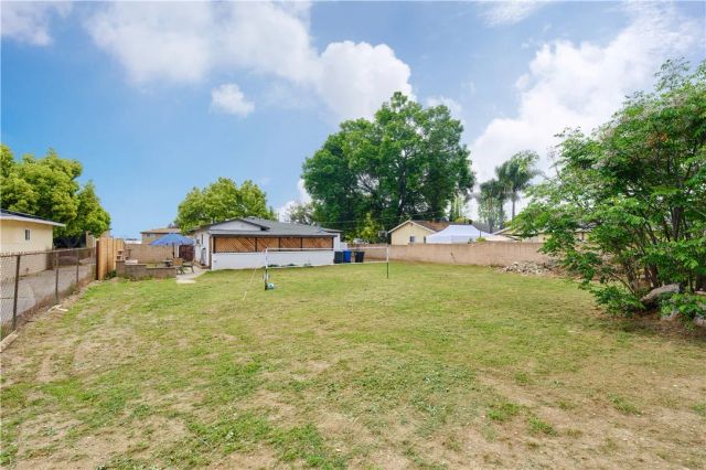 1516 W Stoneridge Court, Ontario, CA 91762