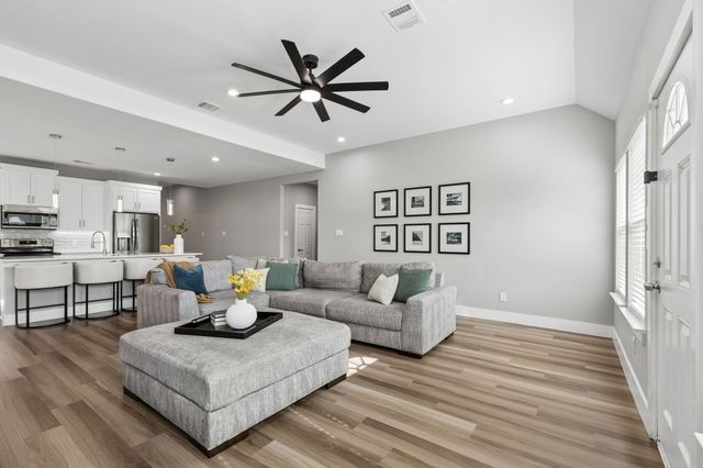 3038 Ramsey Avenue, Dallas, TX 75216