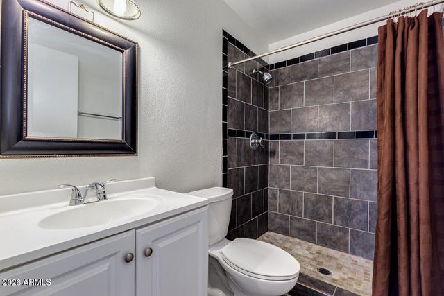 2149 E 10TH Street 3, Tempe, AZ 85281