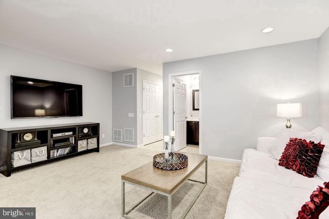 42639 NEW DAWN TER, Brambleton, VA 20148