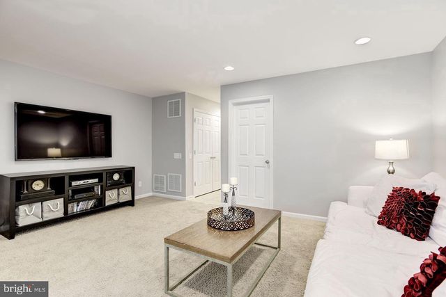 42639 NEW DAWN TER, Brambleton, VA 20148