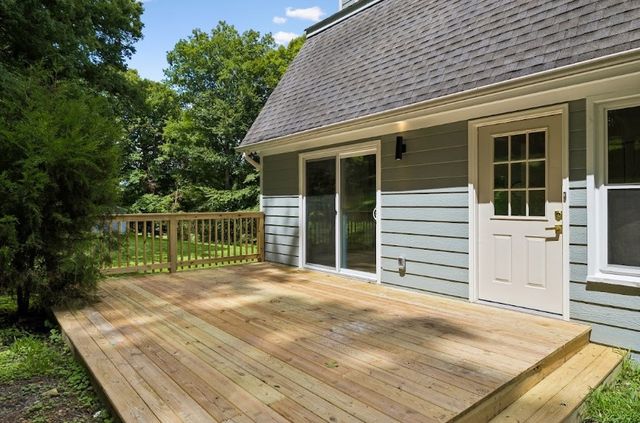 2541 Distillery Rd, Greenbrier, TN 37073