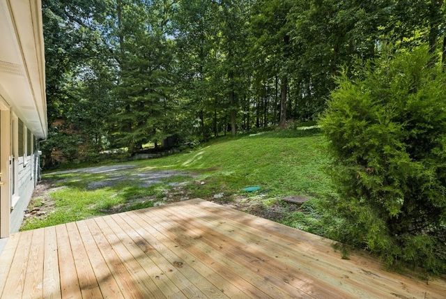 2541 Distillery Rd, Greenbrier, TN 37073