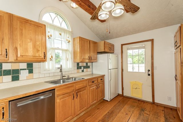 11725 Pekin Road, Newbury, OH 44065