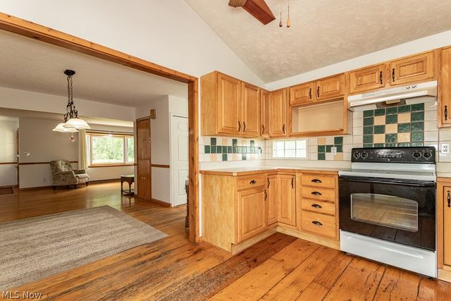 11725 Pekin Road, Newbury, OH 44065